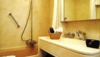 Feadship MONACO -  Bathroom